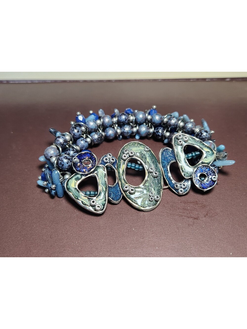Costume Jewelry Stretch Bracelet with Beads (Blue Green Silver Gray)